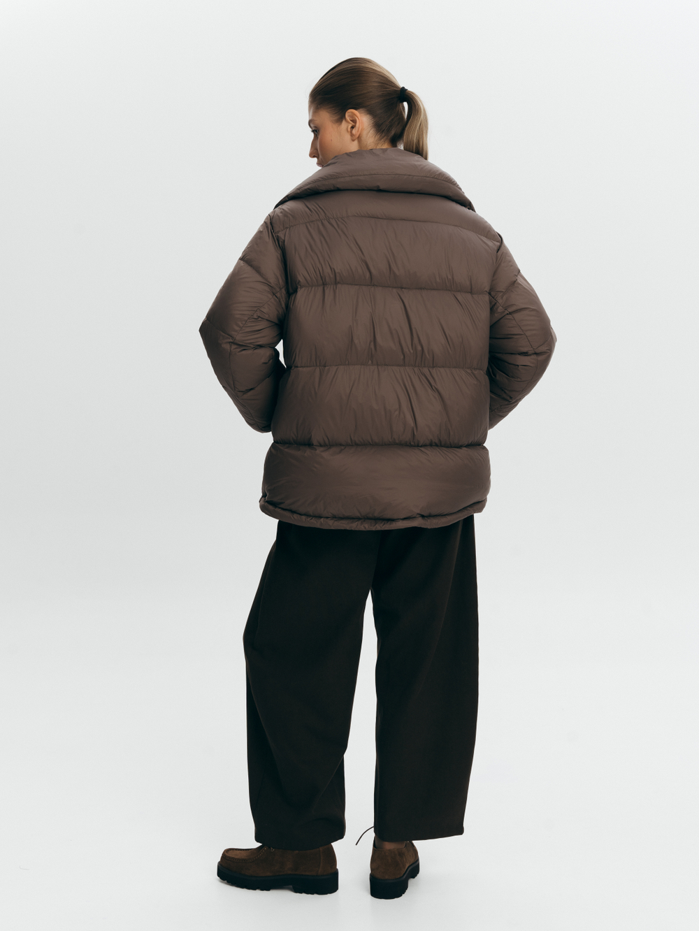 Пуховик с манжетами