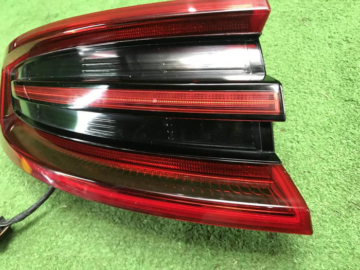 Фонарь левый внешний Porsche Macan 95b (2014-2018)