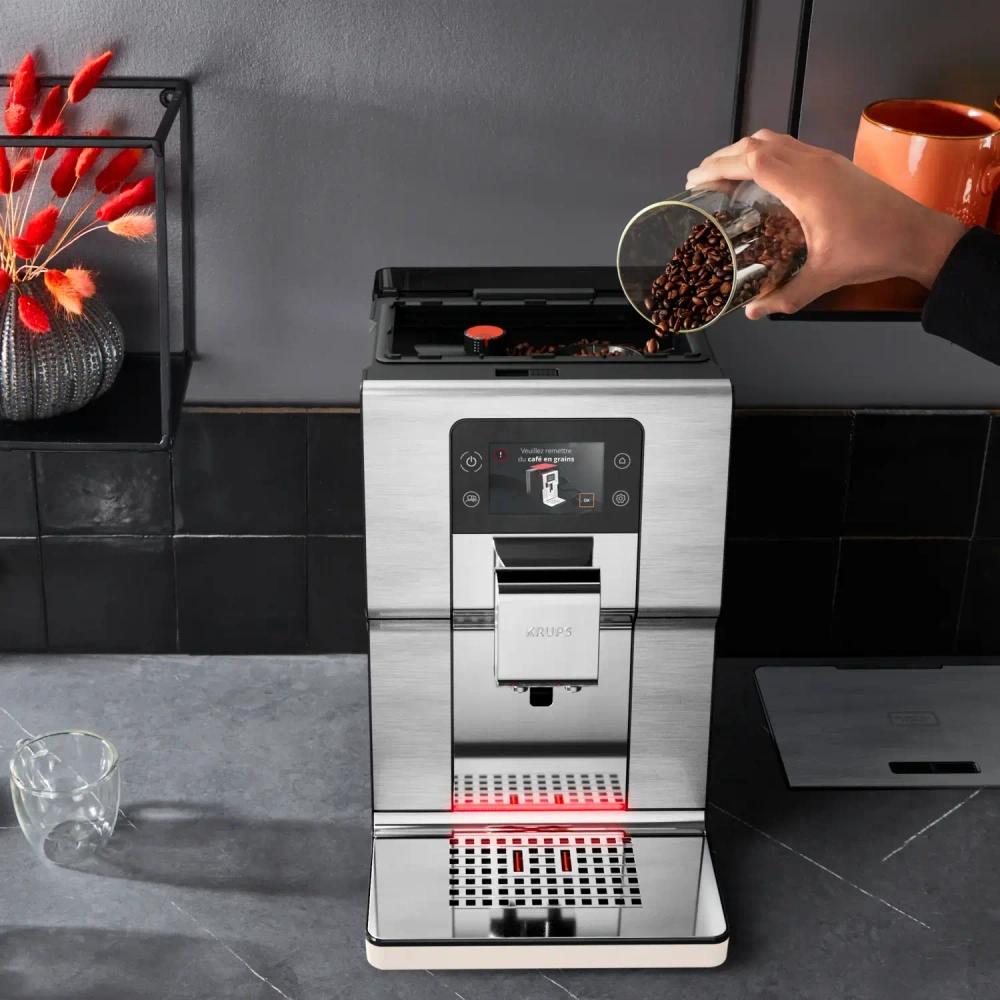 Автоматическая кофемашина KRUPS Intuition Experience + EA877D10