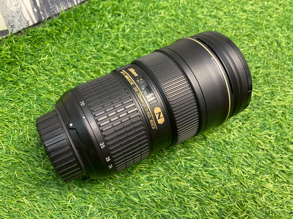 Nikon 24-70mm 2.8G ED AF-S Nikkor