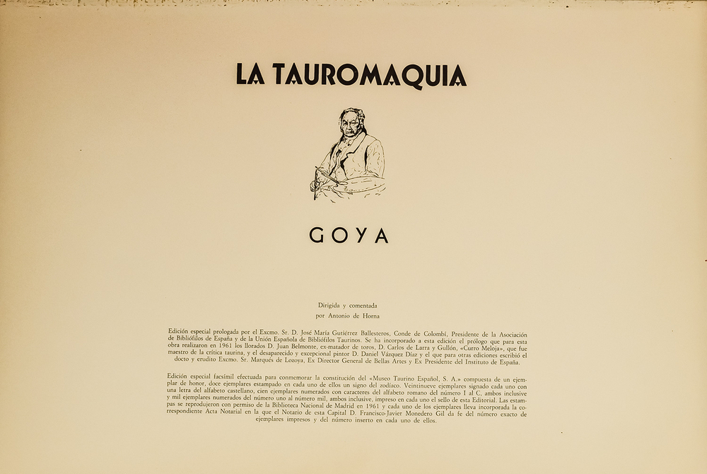 [Офорты Франциско Гойи] Антонио де Орна. Папка из кожи "La Tauromaquia" (исп. Борьба быков). Кожа