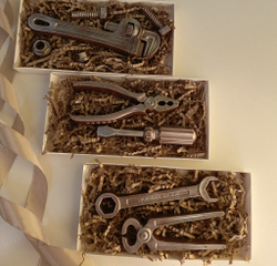 Шоколадные инструменты в ассортименте