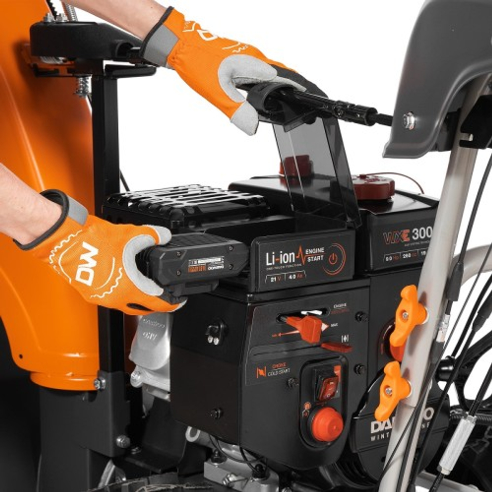 Снегоуборщик гусеничный бензиновый DAEWOO DAST 427