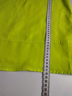 Топ яркий лаконичного кроя 44 размер