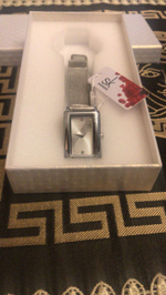 Часы наручные женские кварцевые