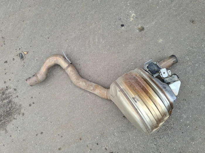 Глушитель левый Porsche Panamera 2 971 (2016-2020)