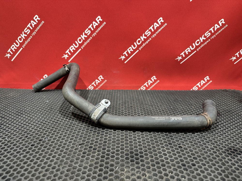 Патрубок системы охлаждения