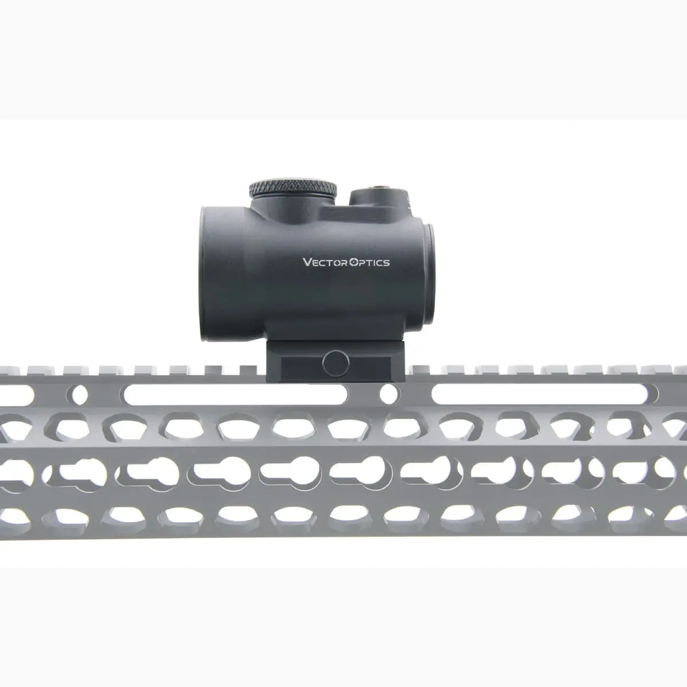 Коллиматорный прицел Vector Optics Centurion 1x30 (закрытый, объектив 30мм, 3 МОА, метка точка, weaver, IP67)