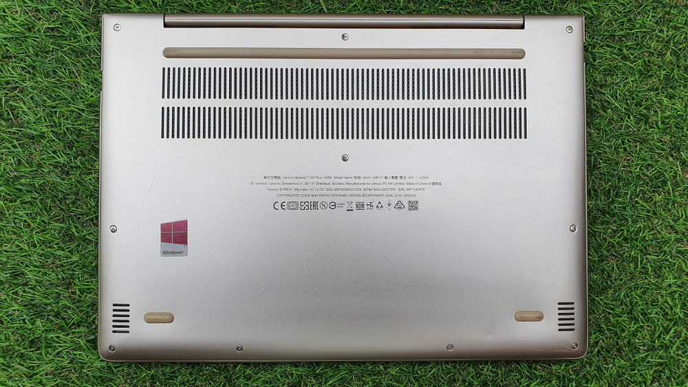 Ультрабук lenovo i7-6/8 Gb/940MX 2 Gb/FHD