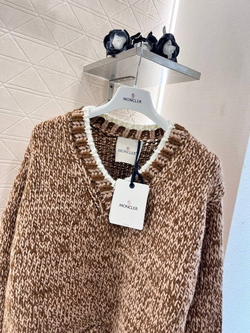 Свитер Moncler