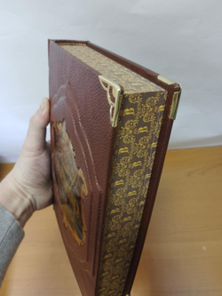 "Владимир (Великие имена)" Книга подарочная в коже