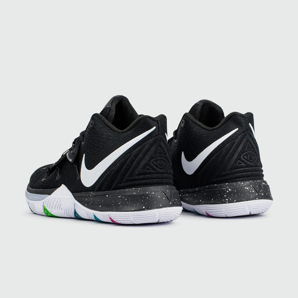 Кроссовки Nike Kyrie 5 Black Magic