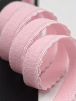 Резинка отделочная нежно-розовая ажурная ширина 12 мм с учетом фестона