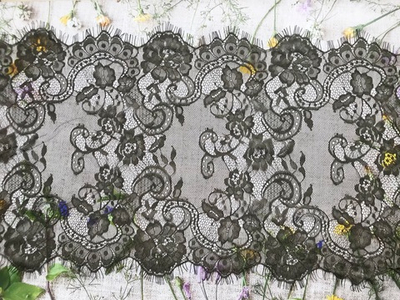 Кружево Французское, ш. 40 см, хаки