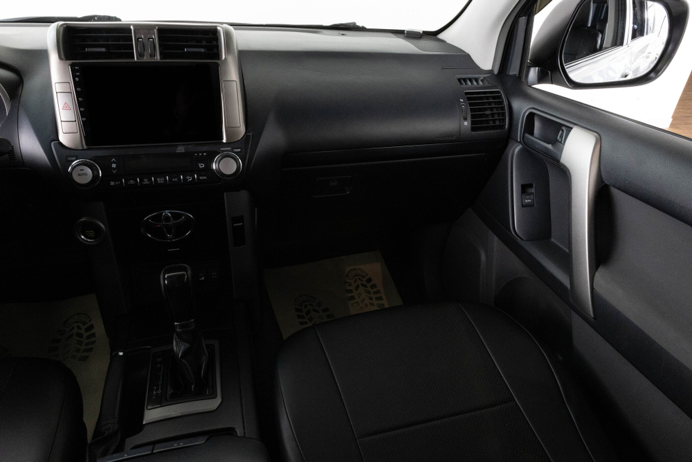 Toyota Land Cruiser Prado, 2010 год
