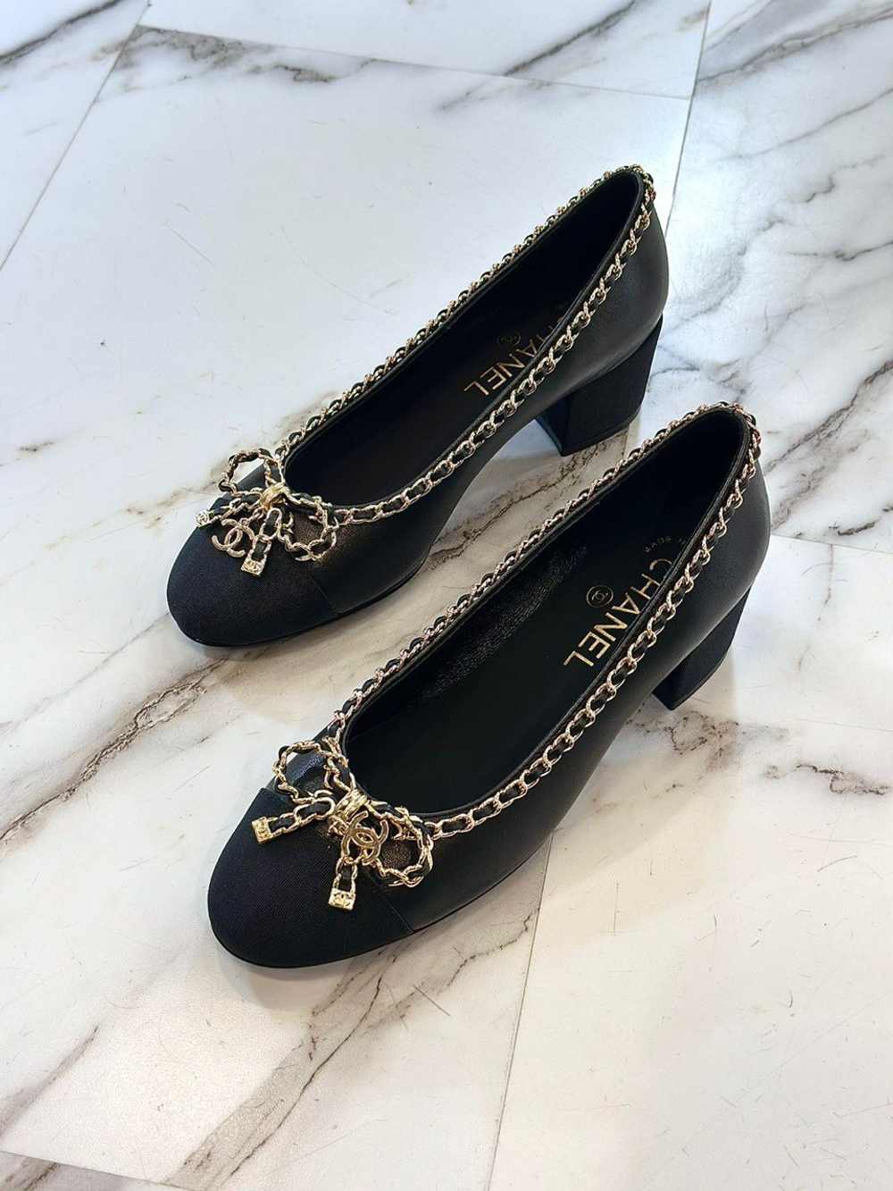 Туфли CHANEL