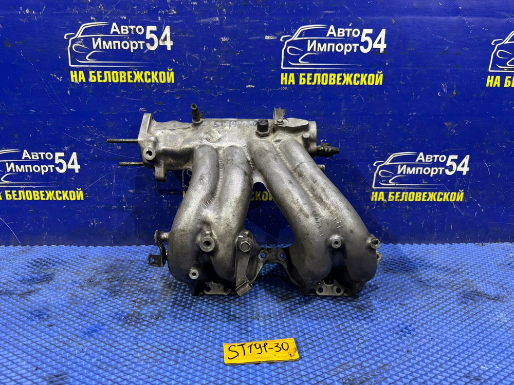 Коллектор впускной TOYOTA CORONA 1993