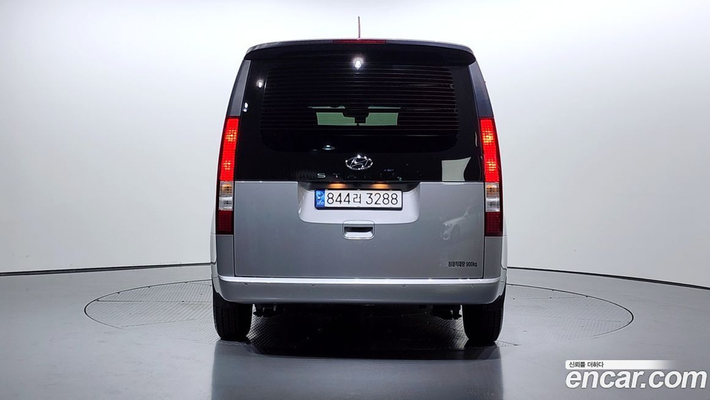 Hyundai Staria Cargo 3-х местный (09.2022)