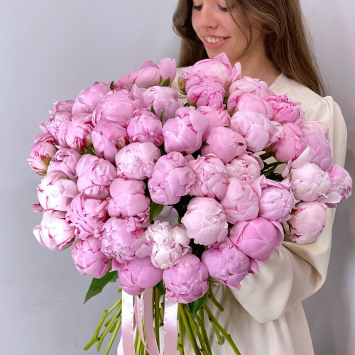 Букет из 45 пионов "Pastel Dream"