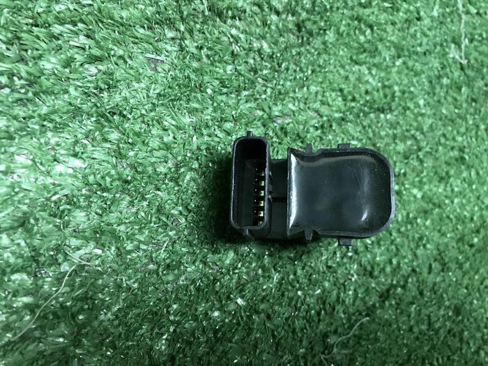 Парктроник Hyundai Staria (2021-н.в.)