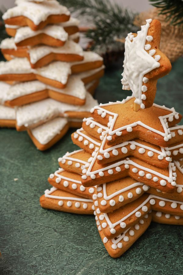 Сборная елка из пряников звезд 7 уровней