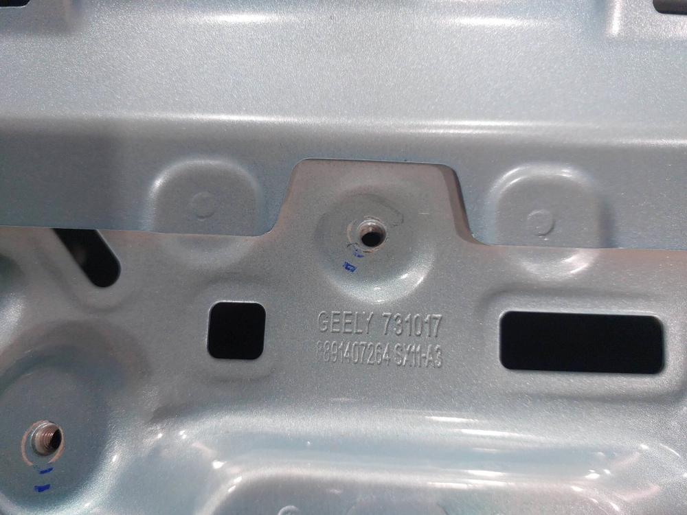 Крышка багажника Geely Coolray 23-нв Б/У Оригинал 5062050200C15