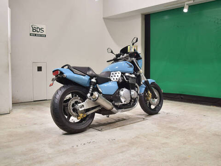 Honda X4 1998