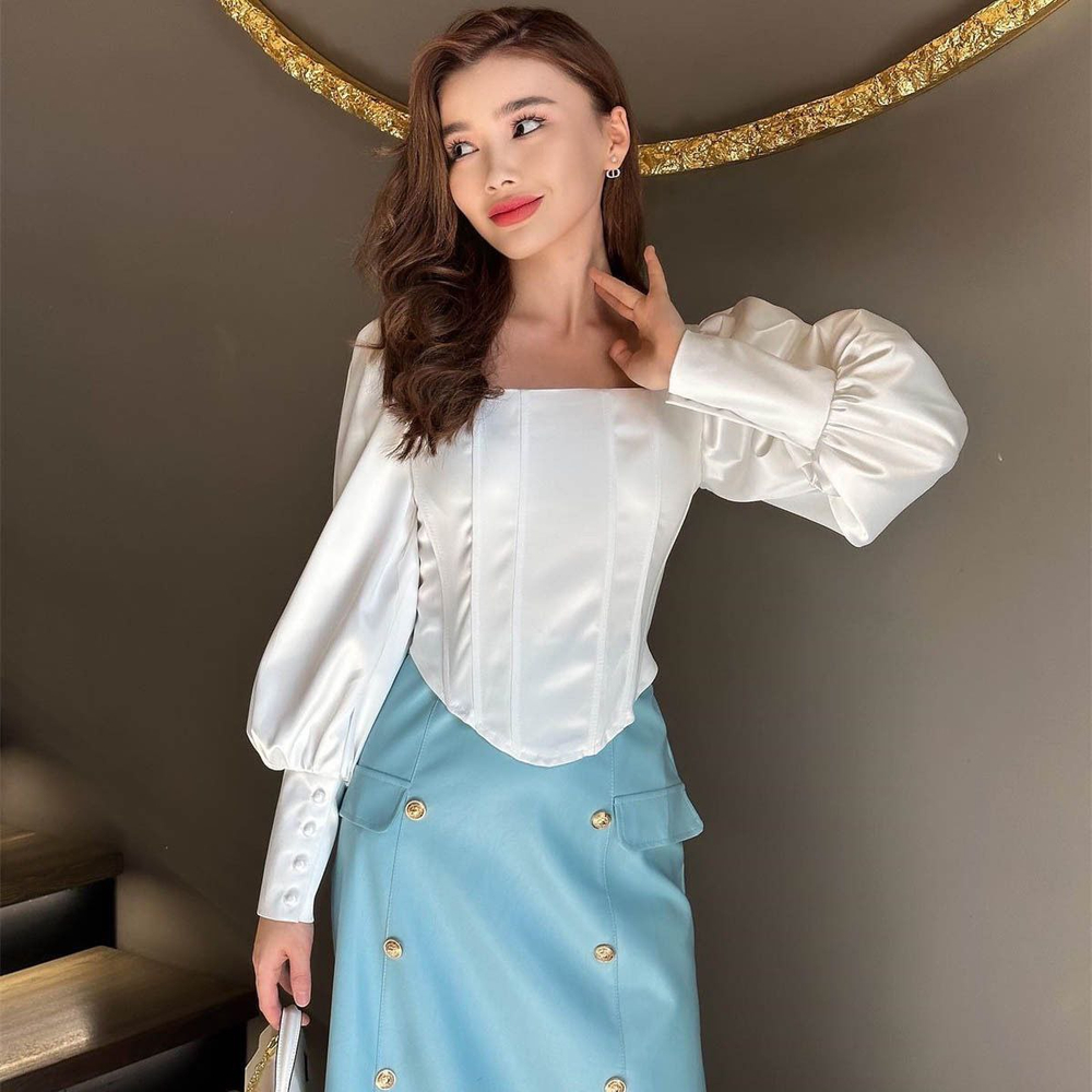 Блузка-корсет