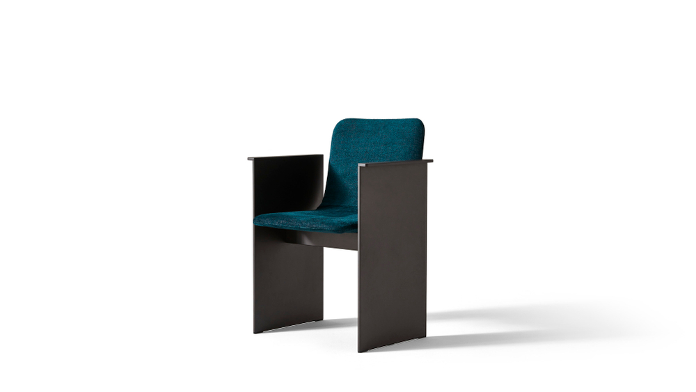 Кресло Cassina FLUTZ