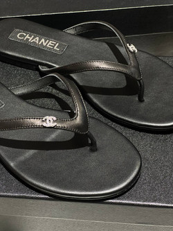 Шлепанцы CHANEL