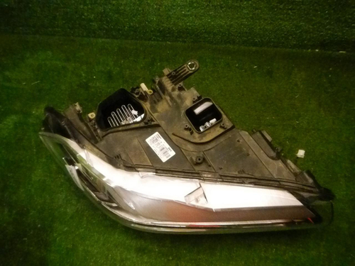 Фара правая BMW X2 F39 (2017-2023) LED