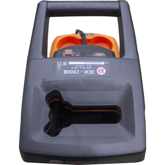 Измельчитель веток "КАЛИБР" ЭСИ-2800В