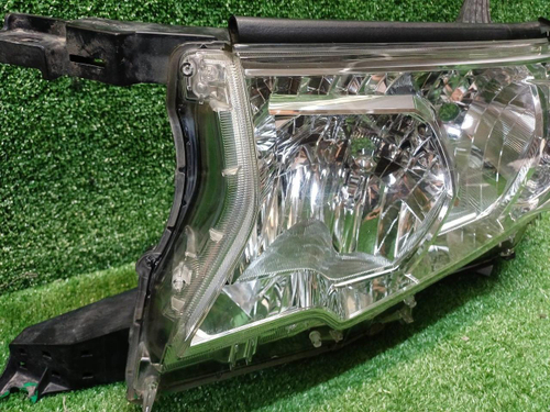 Фара левая Land Cruiser Prado 150 (17-нв) галоген