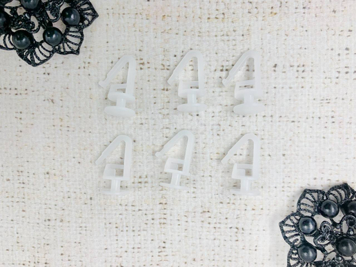 Крючки карнизные, р. 1,4х2,7 см, белый
