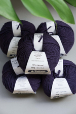 -60% Merino Extrafine DK 5x50g — eggplant