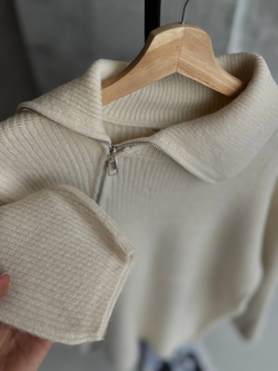 Свитер жен. 935 св.беж.