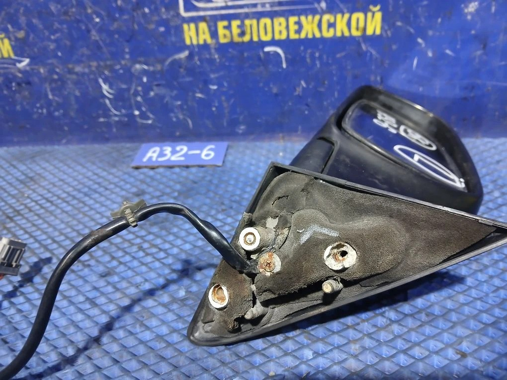 Зеркало левое NISSAN CEFIRO 1994