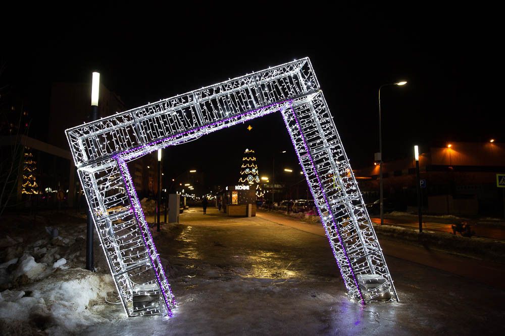 Светодиодная конструкция "Скошенная арка"