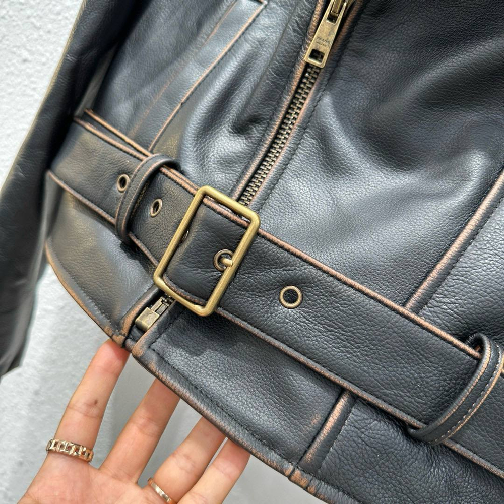 Кожаная куртка Prada