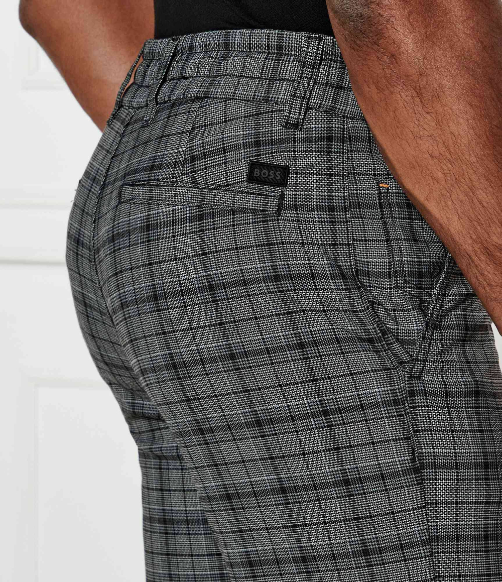 Чиносы BOSS ORANGE - графитовый(50529310)