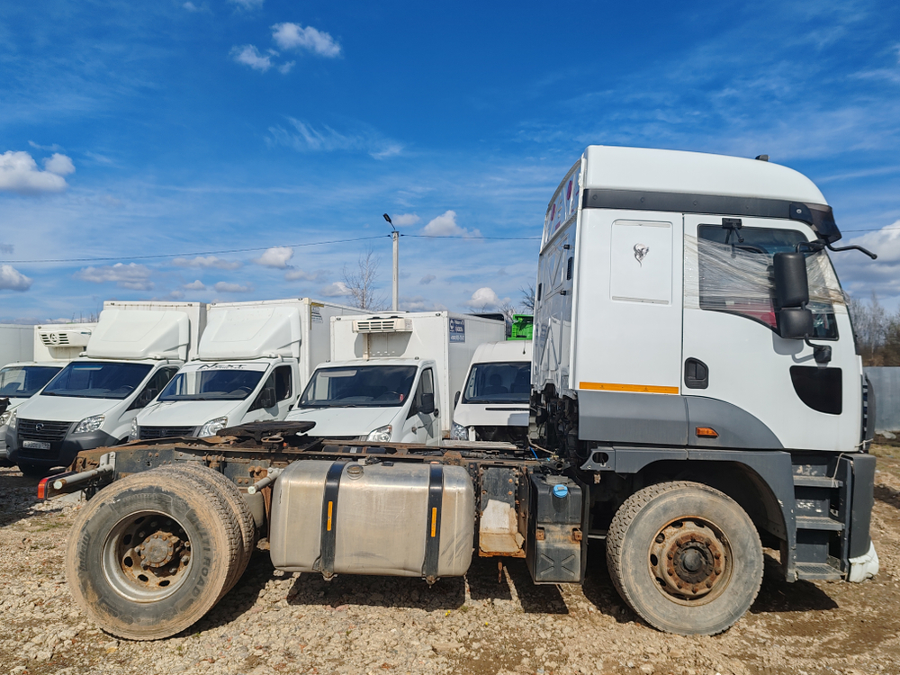 Ford Cargo 4x2 Седельный тягач Cargo (Дизельный, 12,7 л, 420 л.с., МТ)