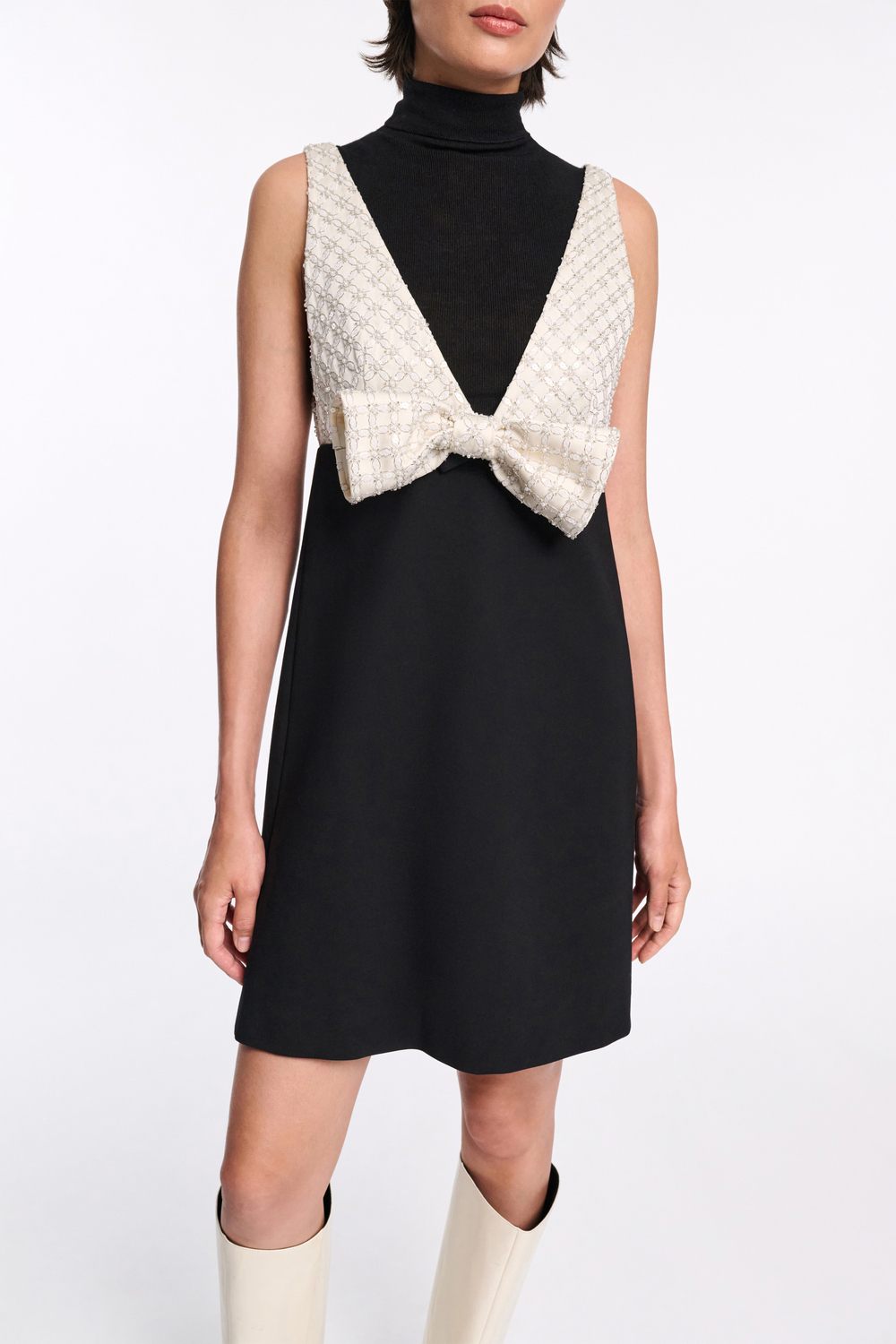 Платье с пайетками