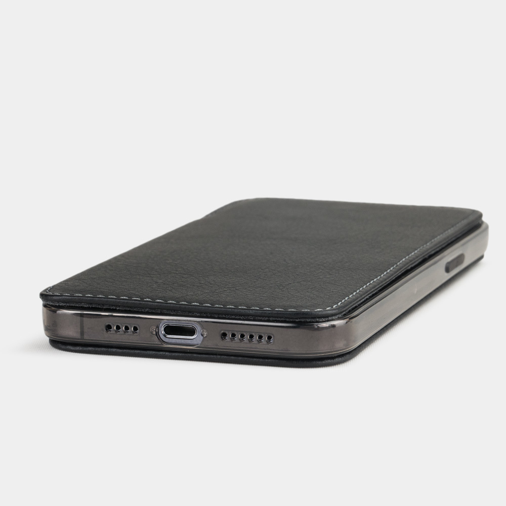 Чехол Benoit для iPhone 12 Pro Max из кожи теленка черного цвета