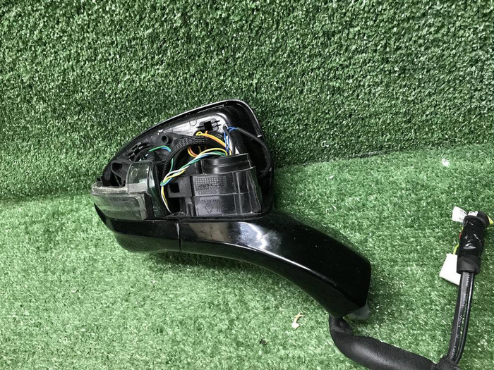 Зеркало правое Hongqi H5 2 (2022-н.в.) 12 конт.