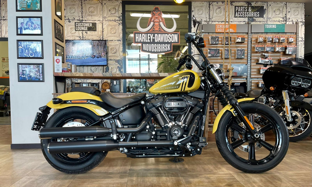 Street Bob 114 Harley-Davidson 2023 (Hightall Yellow)