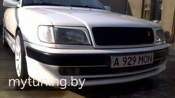 Накладка на передний бампер Zender для Audi 100C4