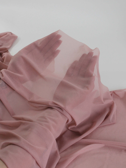 Сетка эластичная карамельно-пудровая отрезом 90х50 см