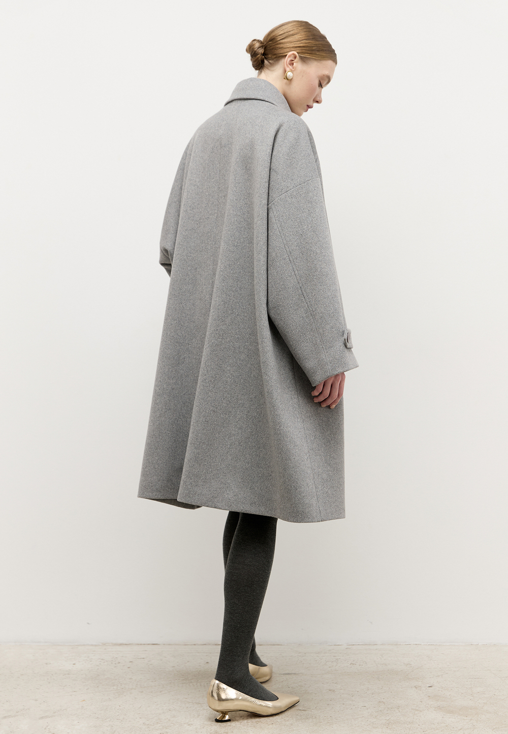 Полупальто расклешенное