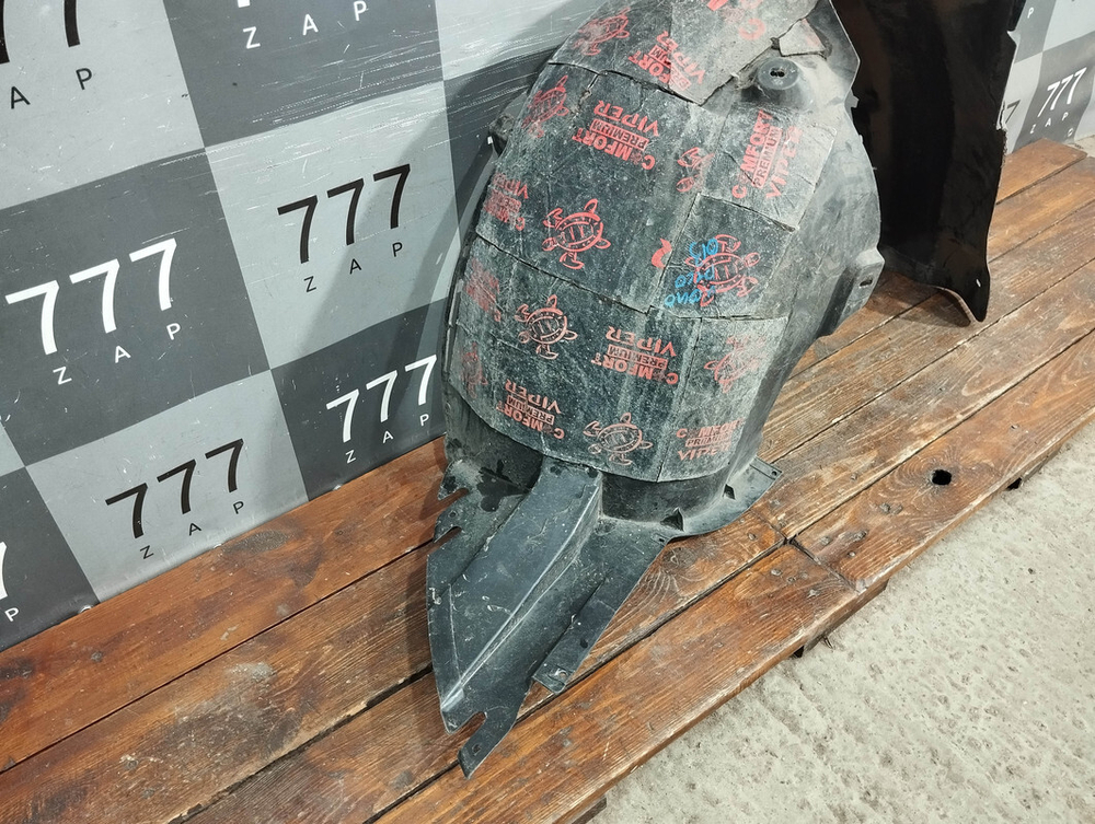 Подкрылок передний правый Volkswagen Polo 6 20-нв Б/У Оригинал 6N5805912