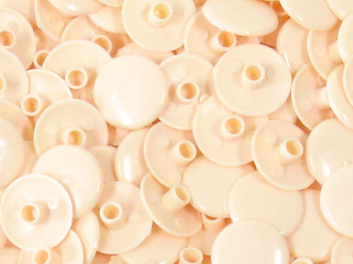 Заглушка под евровинт №20 (клен) (1 упак=1000 шт )